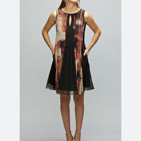 Komarov Dresses & Skirts - Komarov beautiful black rusty and cream colored dress